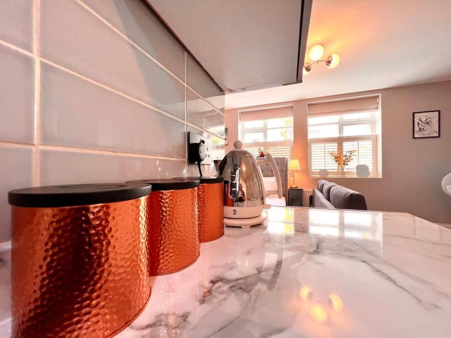 Lovely Studio Close To Brighton Station Экстерьер фото